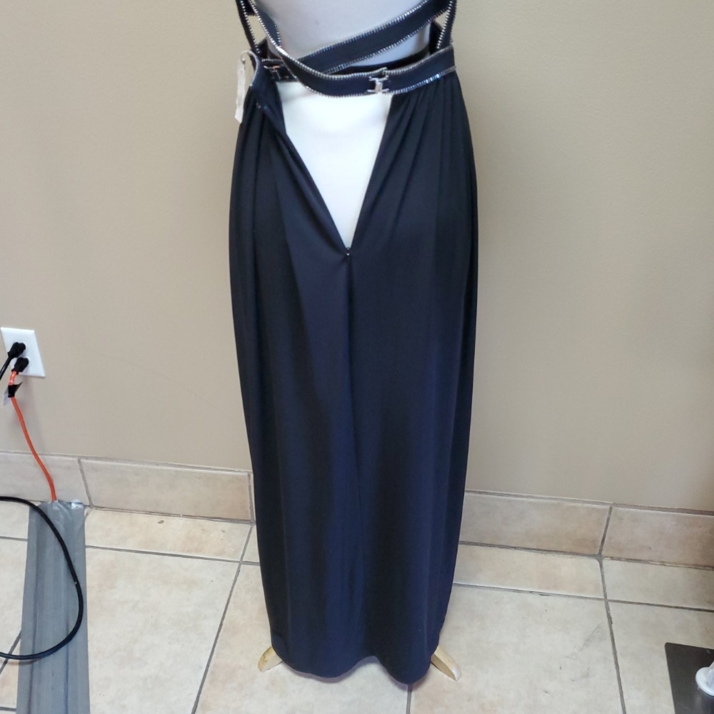 New Each x Other Gown Prom Dress - Picture 8 of 10